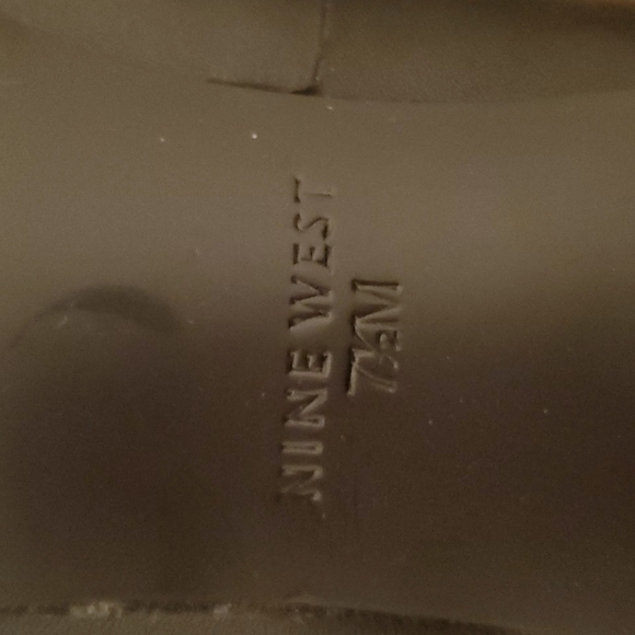 Nine west heels - Picture 7 of 9